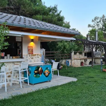 Hatzoudis Luxury Chrysi Ammoudia