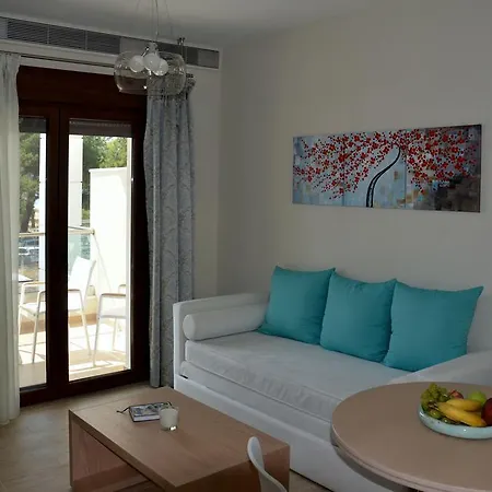 Hatzoudis Luxury Апартаменты *