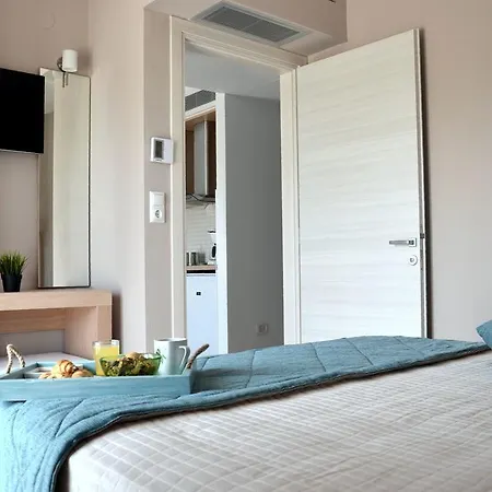 Hatzoudis Luxury Апартаменты *