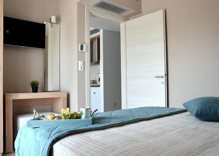 Hatzoudis Luxury Apartment *