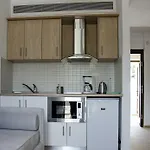 Hatzoudis Luxury * Chrysi Ammoudia