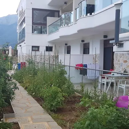Hatzoudis Luxury Apartment Chrysi Ammoudia
