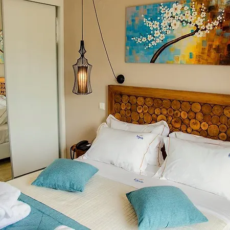 Hatzoudis Luxury * Chrisi Ammoudia