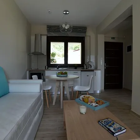 Hatzoudis Luxury