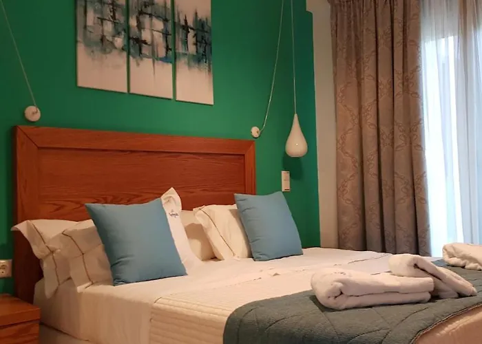 Hatzoudis Luxury Χρυσή Αμμουδιά