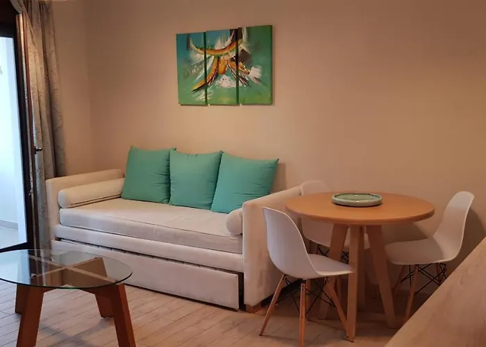 Hatzoudis Luxury Χρυσή Αμμουδιά