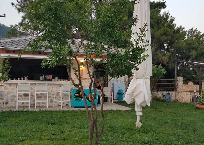 Hatzoudis Luxury Χρυσή Αμμουδιά