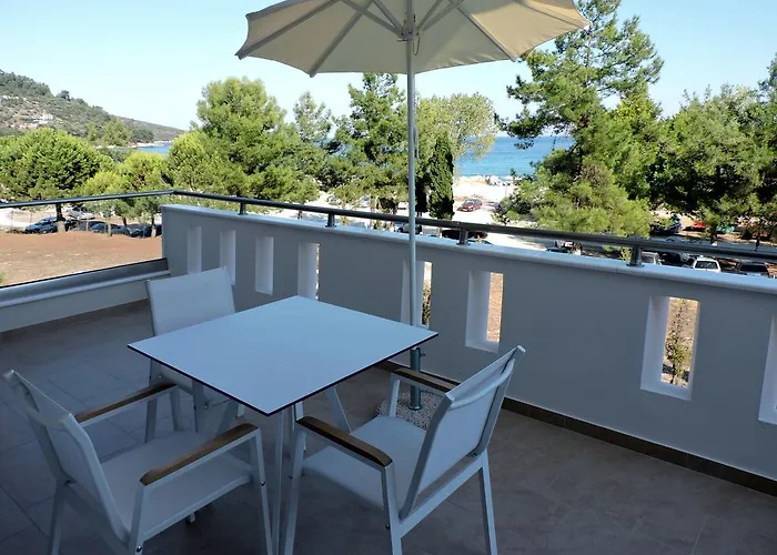 Hatzoudis Luxury * Χρυσή Αμμουδιά