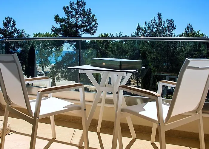 Hatzoudis Luxury * Χρυσή Αμμουδιά