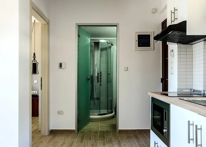 Hatzoudis Luxury Χρυσή Αμμουδιά