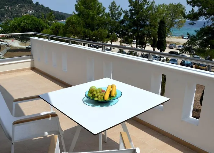 Hatzoudis Luxury Χρυσή Αμμουδιά